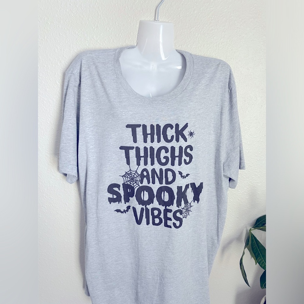 Halloween Graphic Tee - Unisex Size L